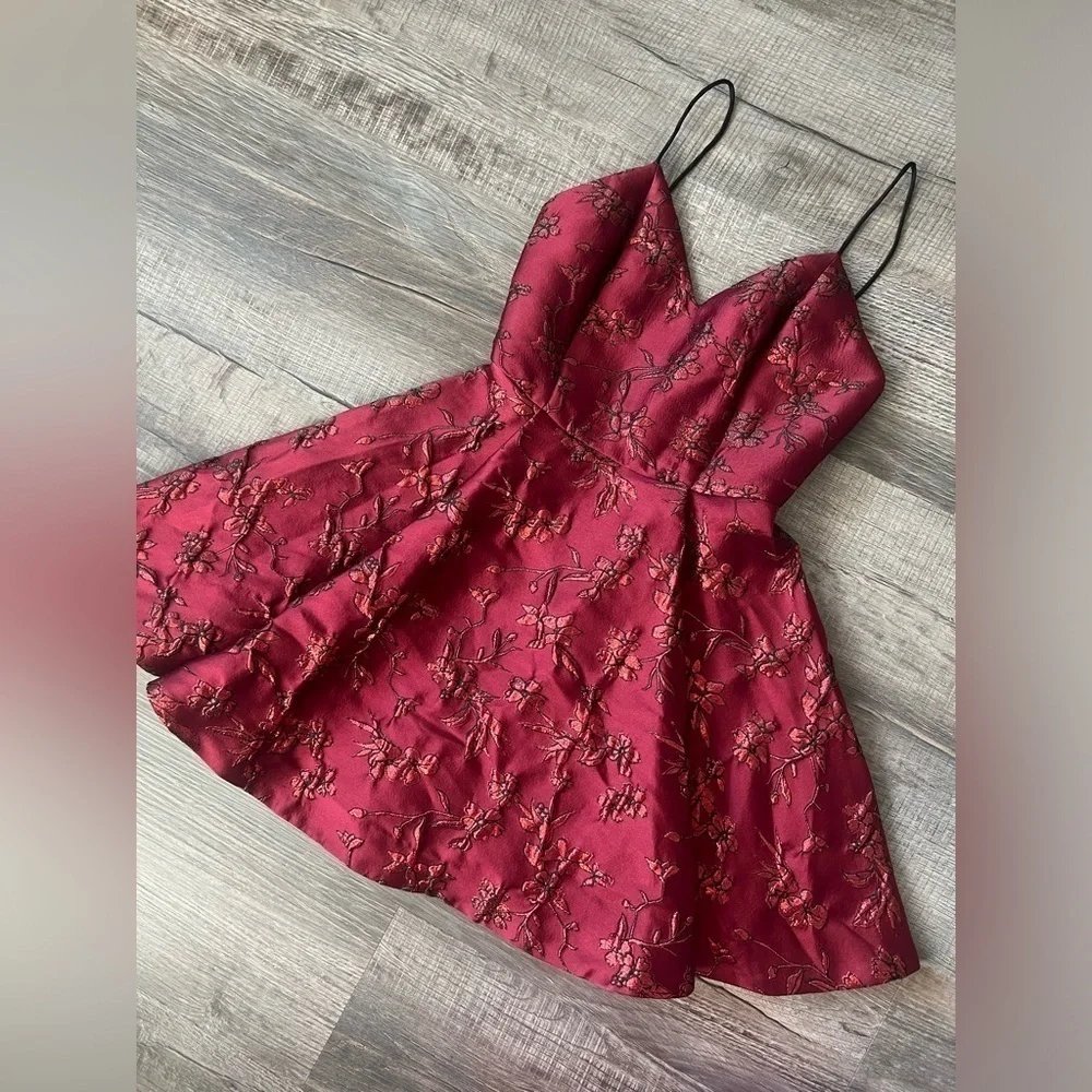 Alice + Olivia Red Floral Mini Dress​ - Picture 6 of 10